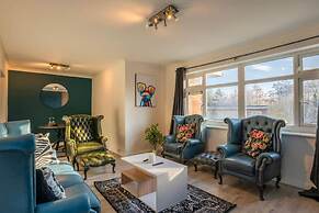 Stylish 2 Bedroom Apartment in Birmingham