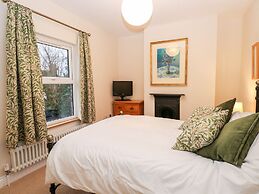 6 Melinda Cottage