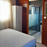 Bu Bungalow Hotel