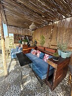 DAR SANAE SURF
