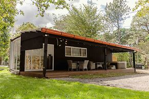 Mangoya Lounge