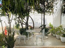 Ananphada Boutique