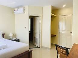 Ananphada Boutique