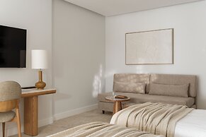 NĒRO Boutique Hotel