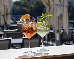 Riverside Hotel Merian