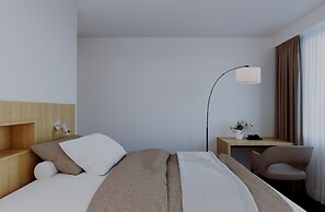 Riverside Hotel Merian