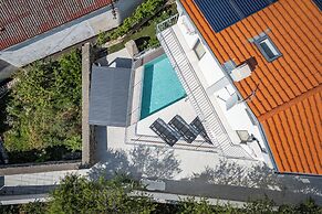 Pool House Old Town