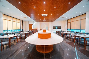 Basalt Paradise Resort And Spa