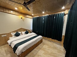 Hotel Mid Orchard Kasol (Riverside)