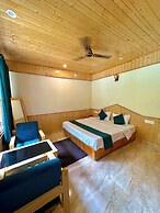 Hotel Mid Orchard Kasol (Riverside)