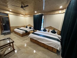 Hotel Mid Orchard Kasol (Riverside)