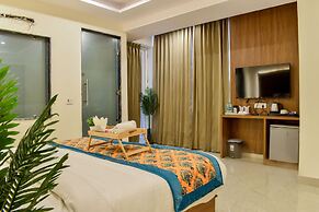 HOTEL YASH PALACE