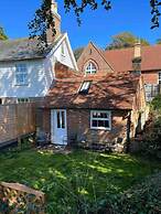 Adorable and Cosy Tiny Cottage