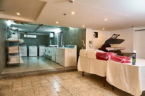 Selat Al Bait Hotel