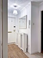 1-bed Apt, Sleeps 2, 20 min Walk to Centre