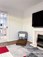 1-bed Apt, Sleeps 2, 20 min Walk to Centre