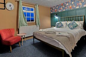 Beautiful 3-bed Cottage in Burnham-on-crouch
