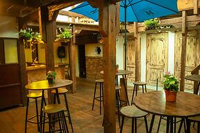 Camazotz Hostel