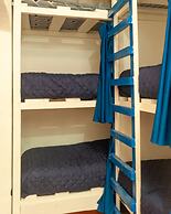 Camazotz Hostel