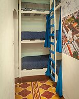 Camazotz Hostel