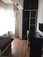 THE ROSE OTEL