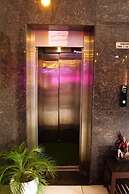 THE KASTURI HOTEL & RESTURANT