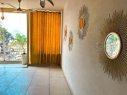THE KASTURI HOTEL & RESTURANT