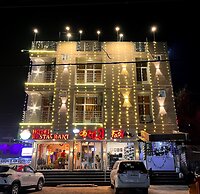 THE KASTURI HOTEL & RESTURANT