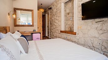 Otel Alba Alaçatı