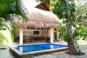 Deluxe Private Villa with Pool