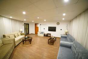 himalian lodges murree