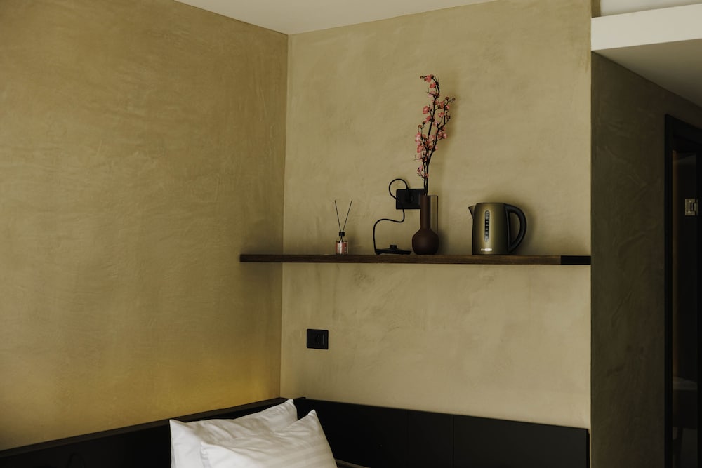 1863 Boutique Hotel
