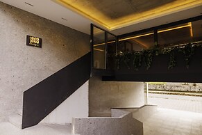 1863 Boutique Hotel