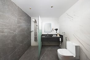 E hotel