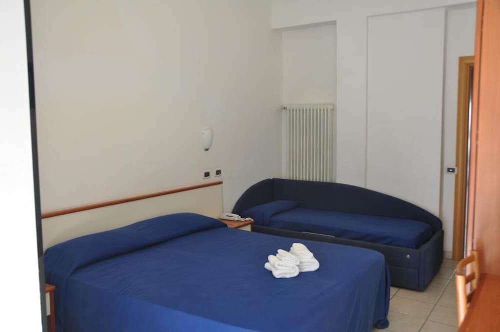 Blue Hotel