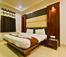 Qotel Hotel Pitampura