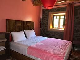 Oussaya house