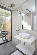 Charm Hotel