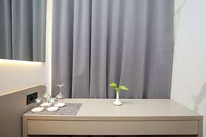 Charm Hotel