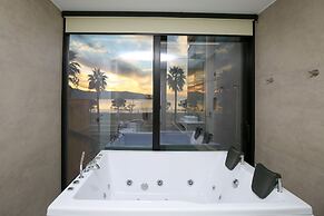 Charm Hotel