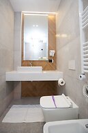 Charm Hotel