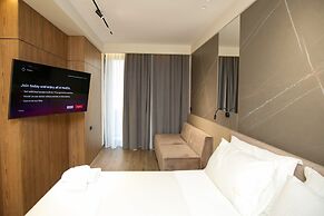 Charm Hotel