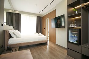 Charm Hotel