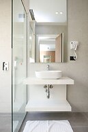 Charm Hotel