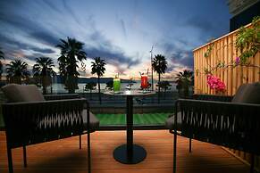Charm Hotel