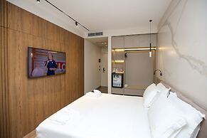 Charm Hotel