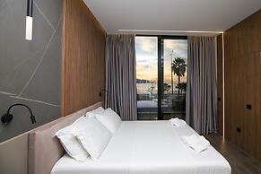 Charm Hotel