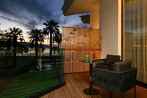 Charm Hotel