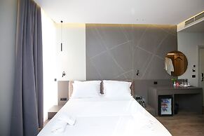 Charm Hotel
