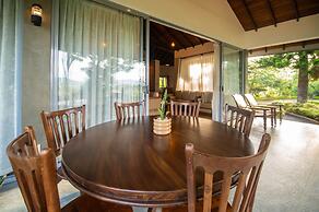 Grand Argyle Resort & Villas